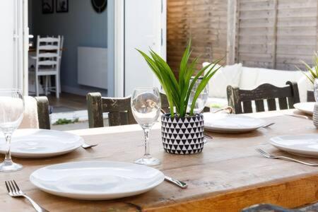 Charming Bolthole 400M To Beach Earnley Luaran gambar